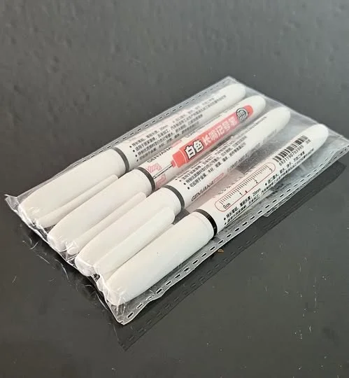 jeu de 4pcs marqueur blanc